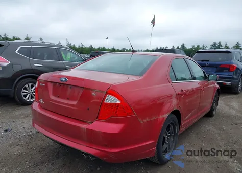 2010 Ford Fusion Se z USA, uszkodzony, nr VIN 3FAHP0HA4AR334048